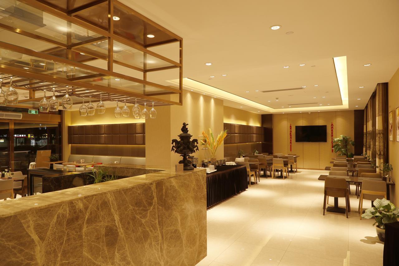 Metropolo, Nanjing, Hundred Lakes Nanking Exterior foto